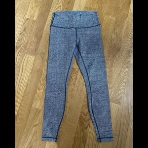 Lululemon black herringbone leggings, 8